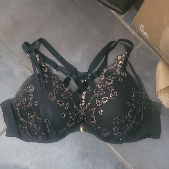 Cacique Other - Cacique Boost Plunge Elegant Black & Gold Lace Bra Front Closure 48C